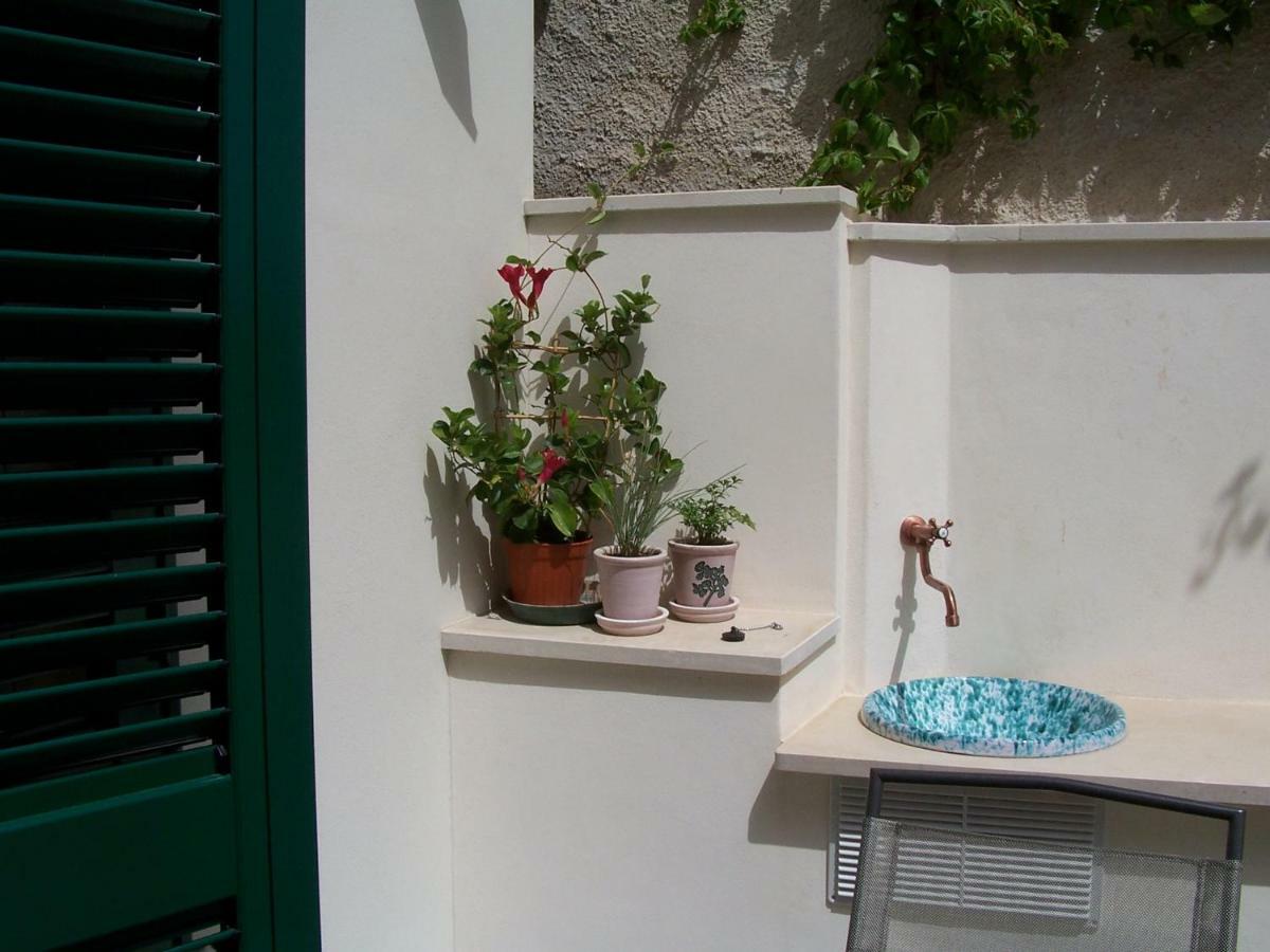 Mare Addosso Vila Marina di Ragusa Exterior foto